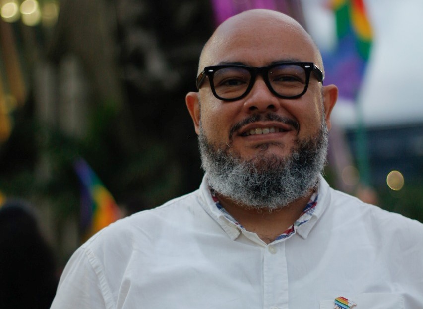 Óscar Marín, profesor de la Universidad de Antioquia, es sobreviviente de las terapias de conversión.
