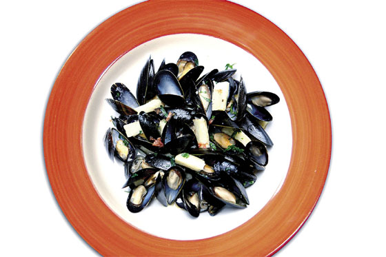 Mejillones con papa al horno