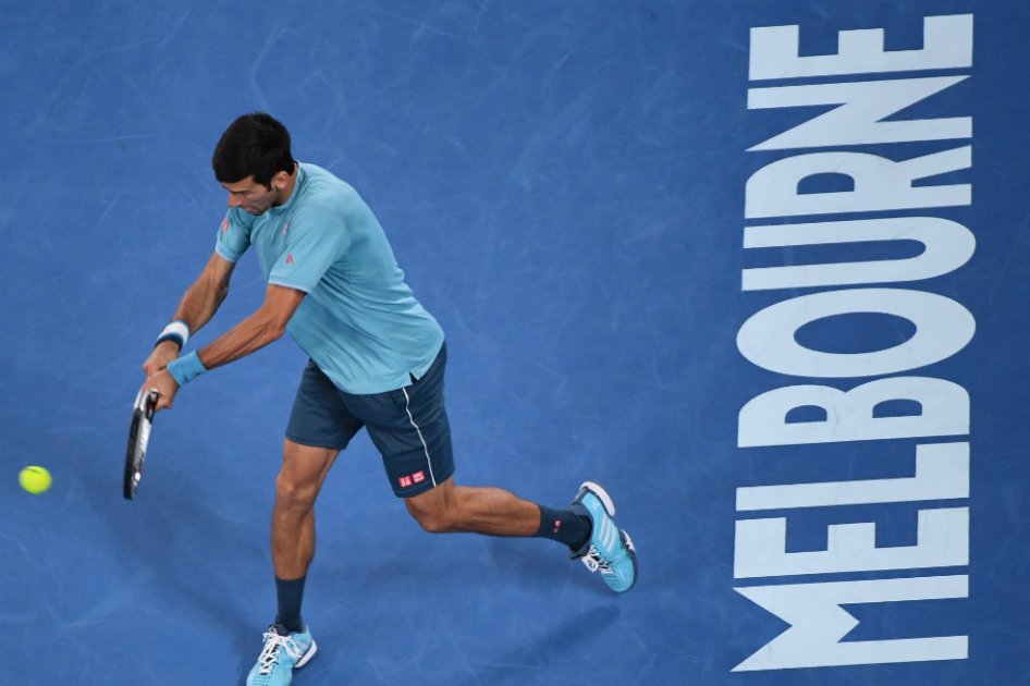 Djokovic, Serena y Nadal, avanzaron sin problemas en el Abierto de Australia