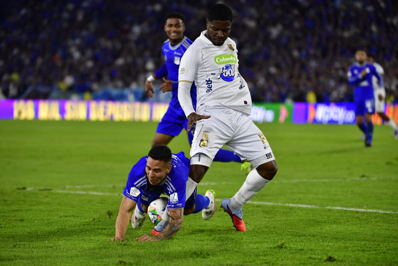 Millonarios, con gol de Falcao, logró su primera victoria del semestre frente a Águilas