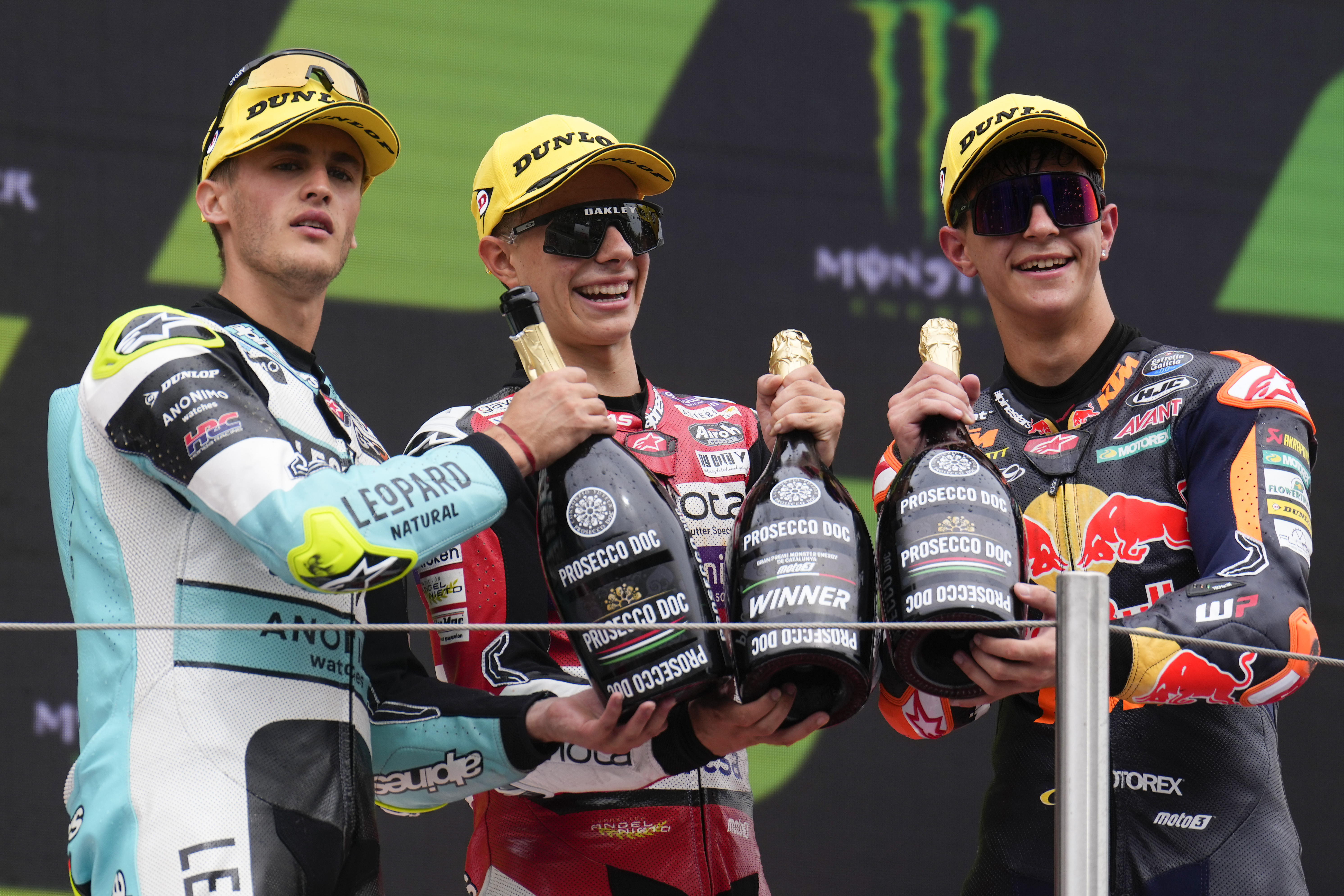 ¡Lo hizo de nuevo! David Alonso ganó el Gran Premio de Cataluña en Moto3