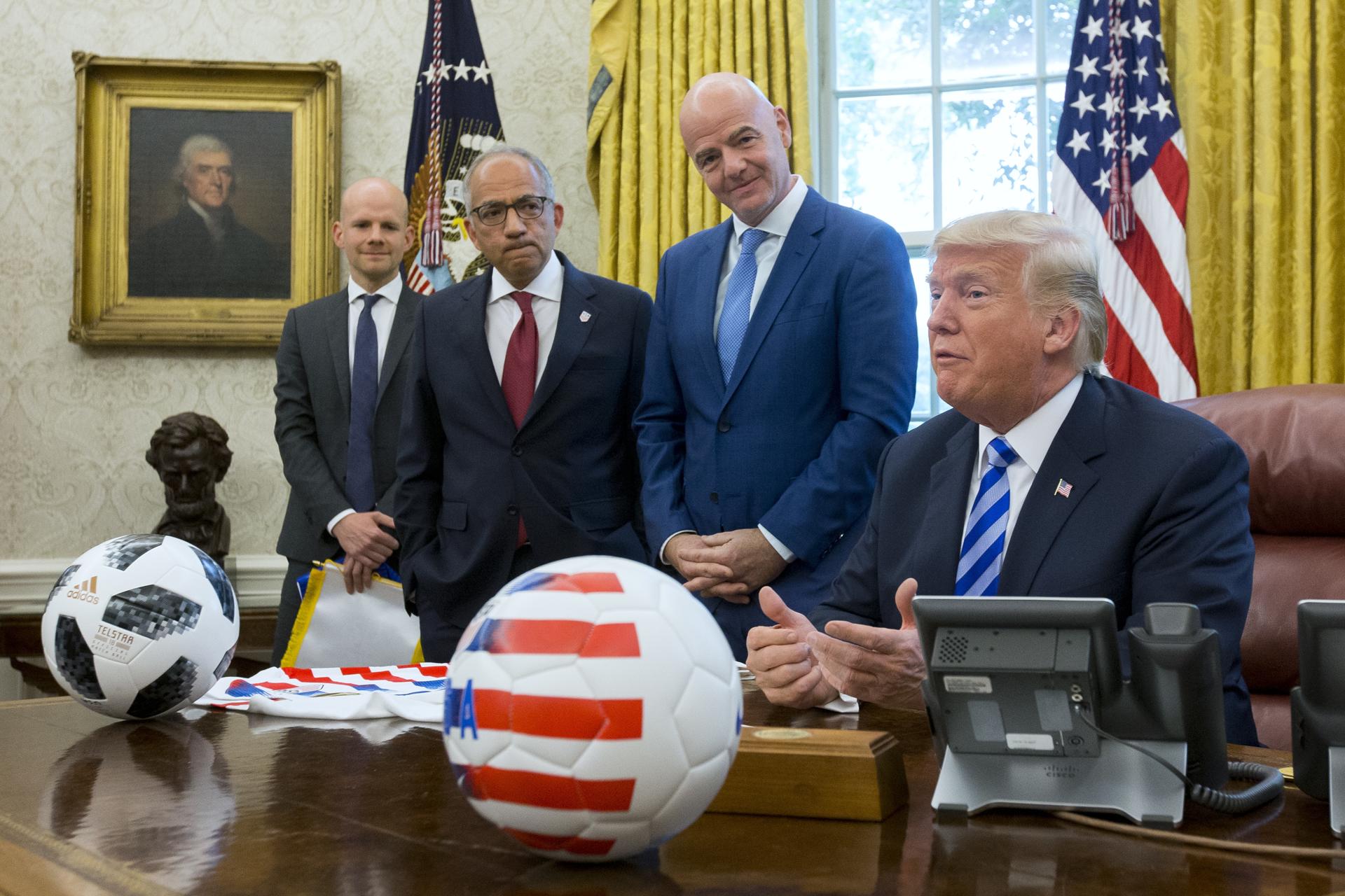 Crisis en la FIFA: renunció el principal asesor de Gianni Infantino