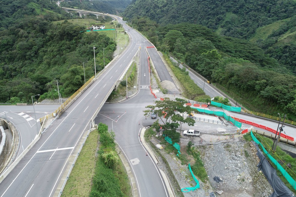 Calzada Chirajara – Fundadores presenta avance del 74 %