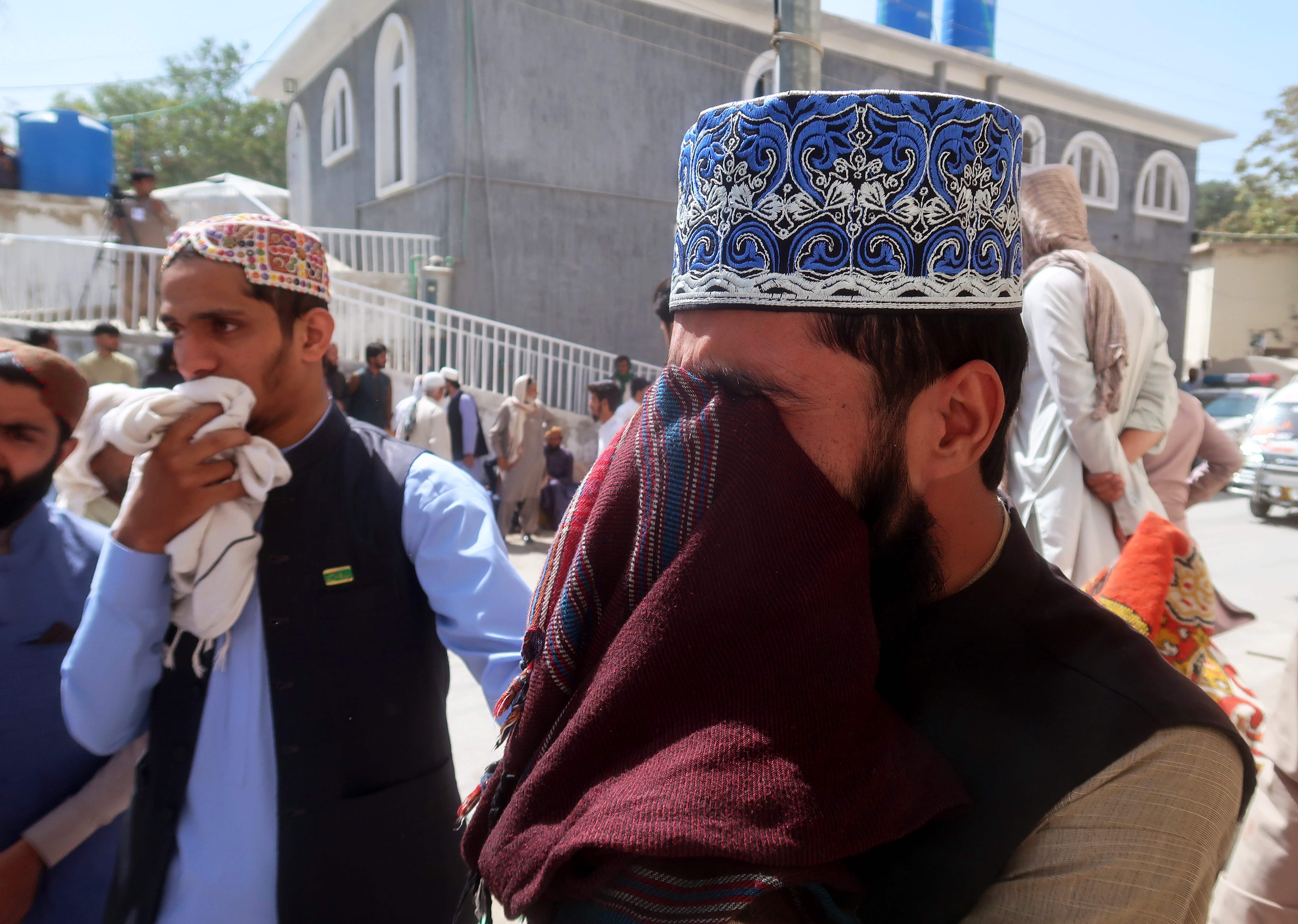 Tragedia en Pakistán: 52 muertes por un atentado suicida en celebración religiosa