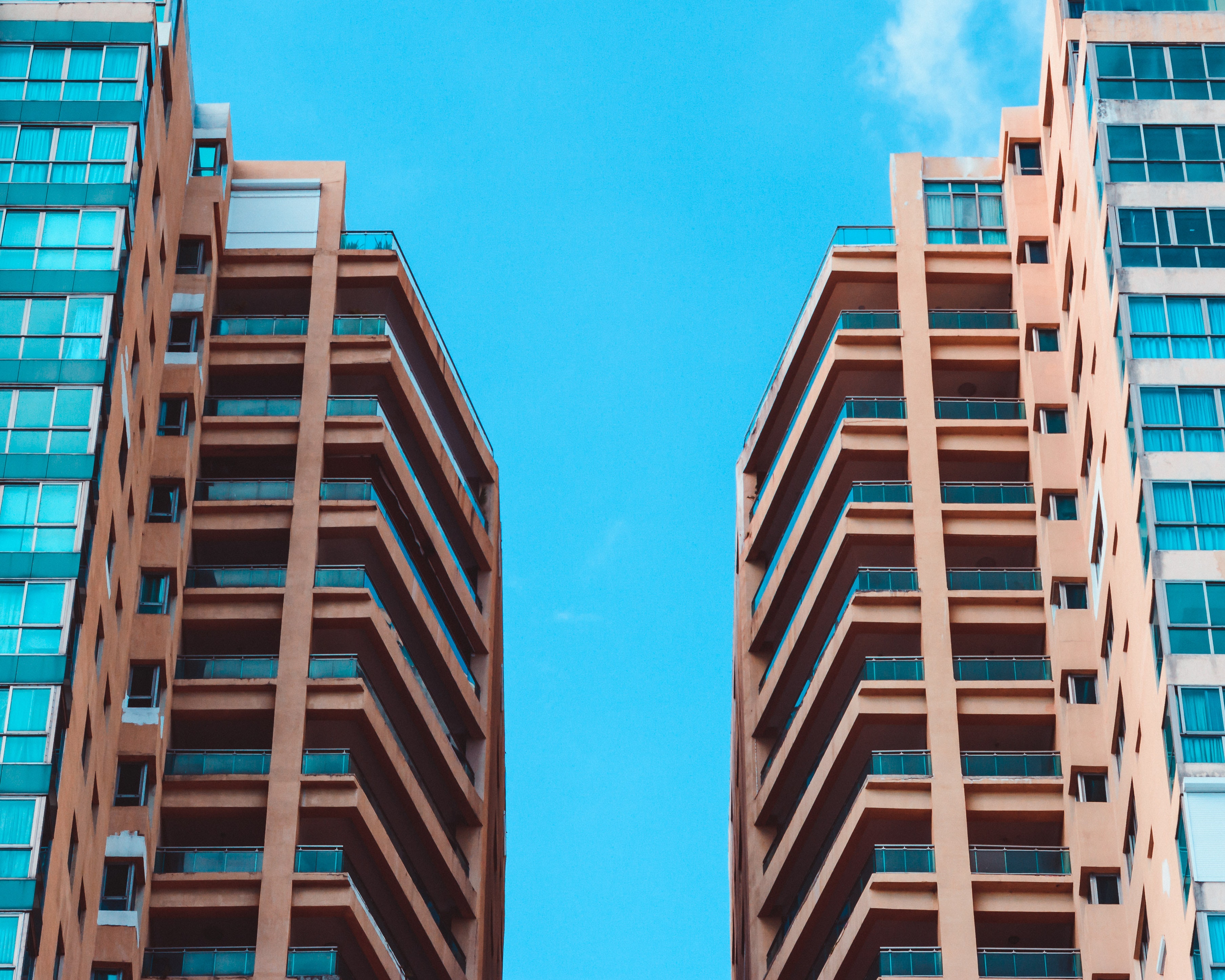 ¿Quién responde por un daño causado en un edificio o conjunto residencial?