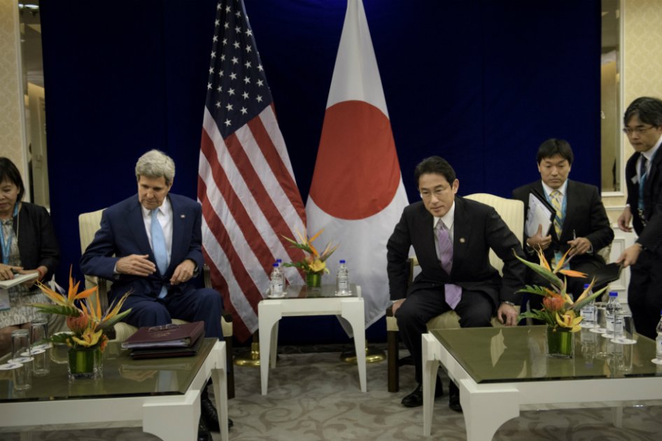 Kerry denuncia la «militarización» de Pekín en el mar de China Meridional