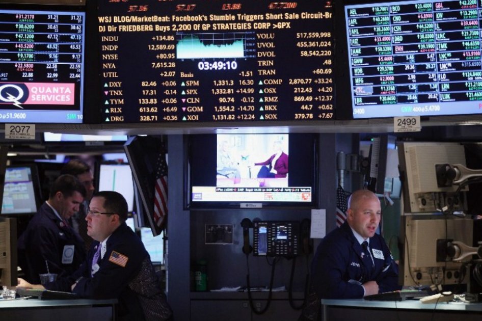 Wall Street reduce sus pérdidas y cierra con un descenso del 0,28 %