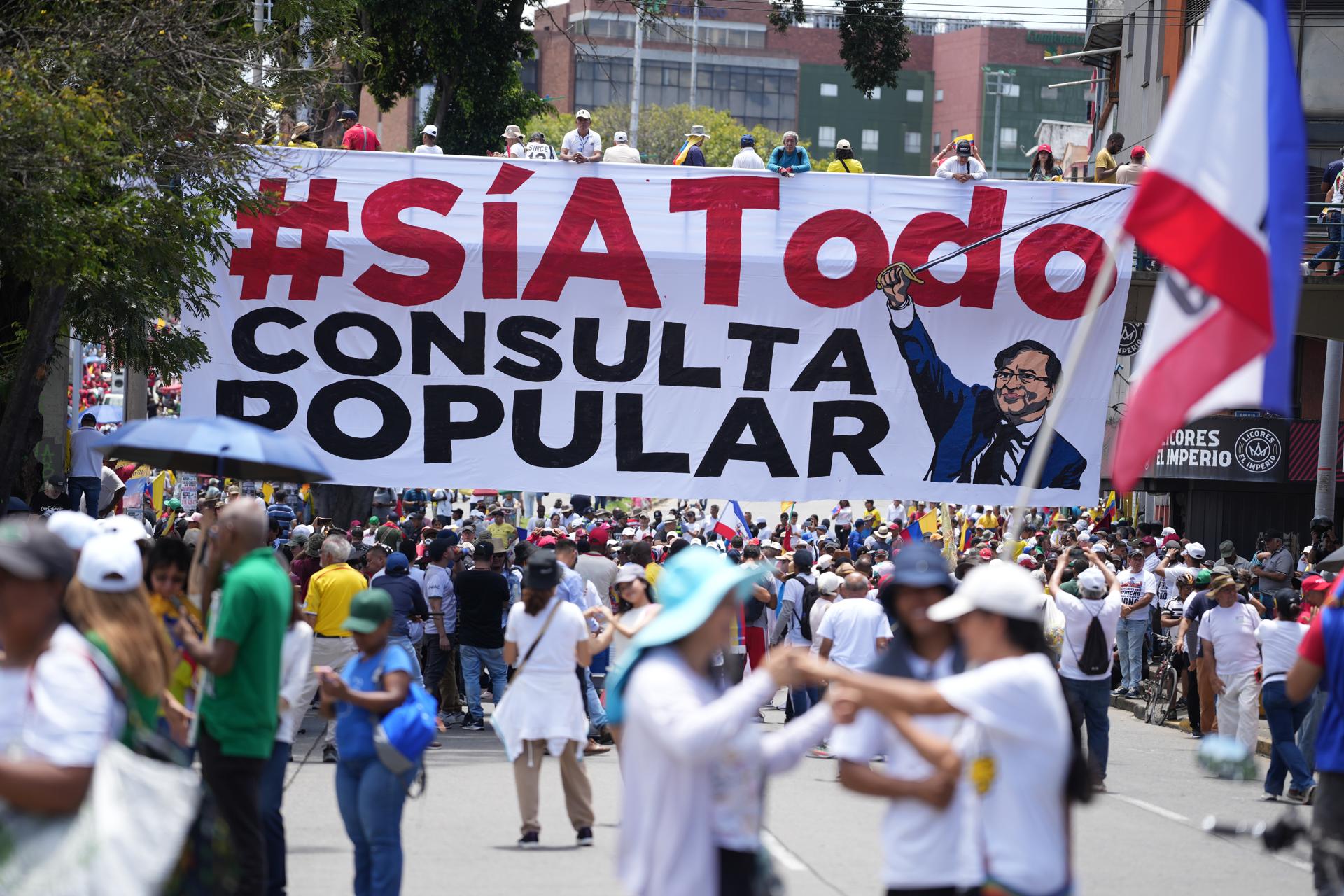 Gobierno alista nueva movilización: así han sido los llamados de Petro a las calles