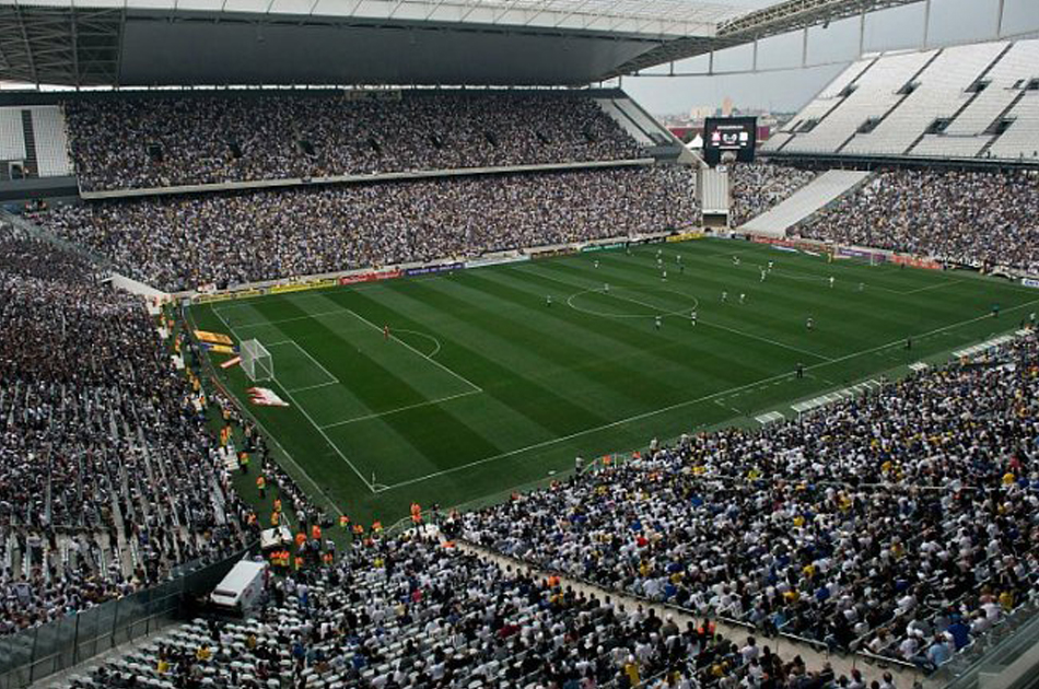 Brasil investiga insultos homofóbicos en sus principales estadios