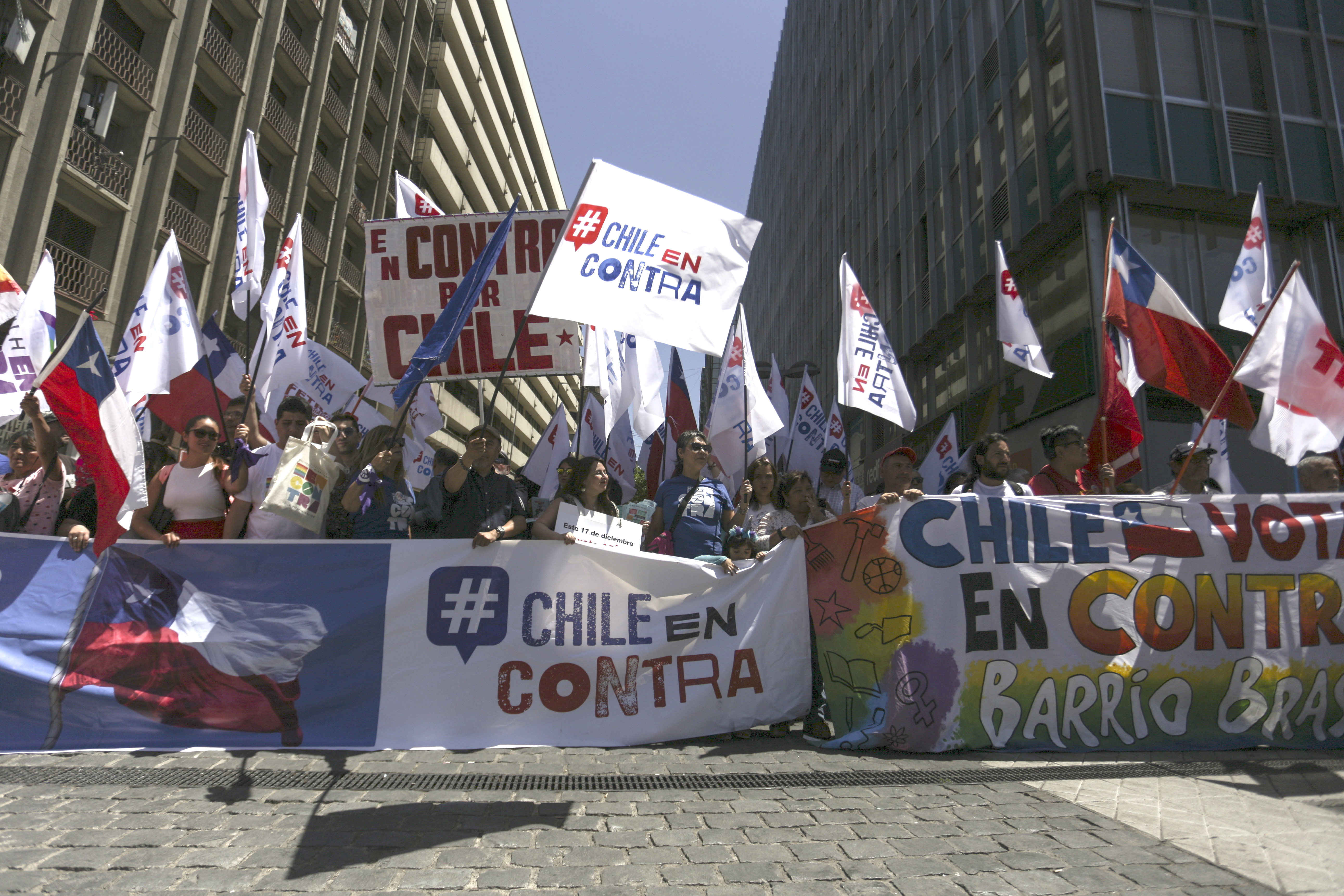 Los jóvenes en Chile pierden interés en el nuevo proyecto de Constitución