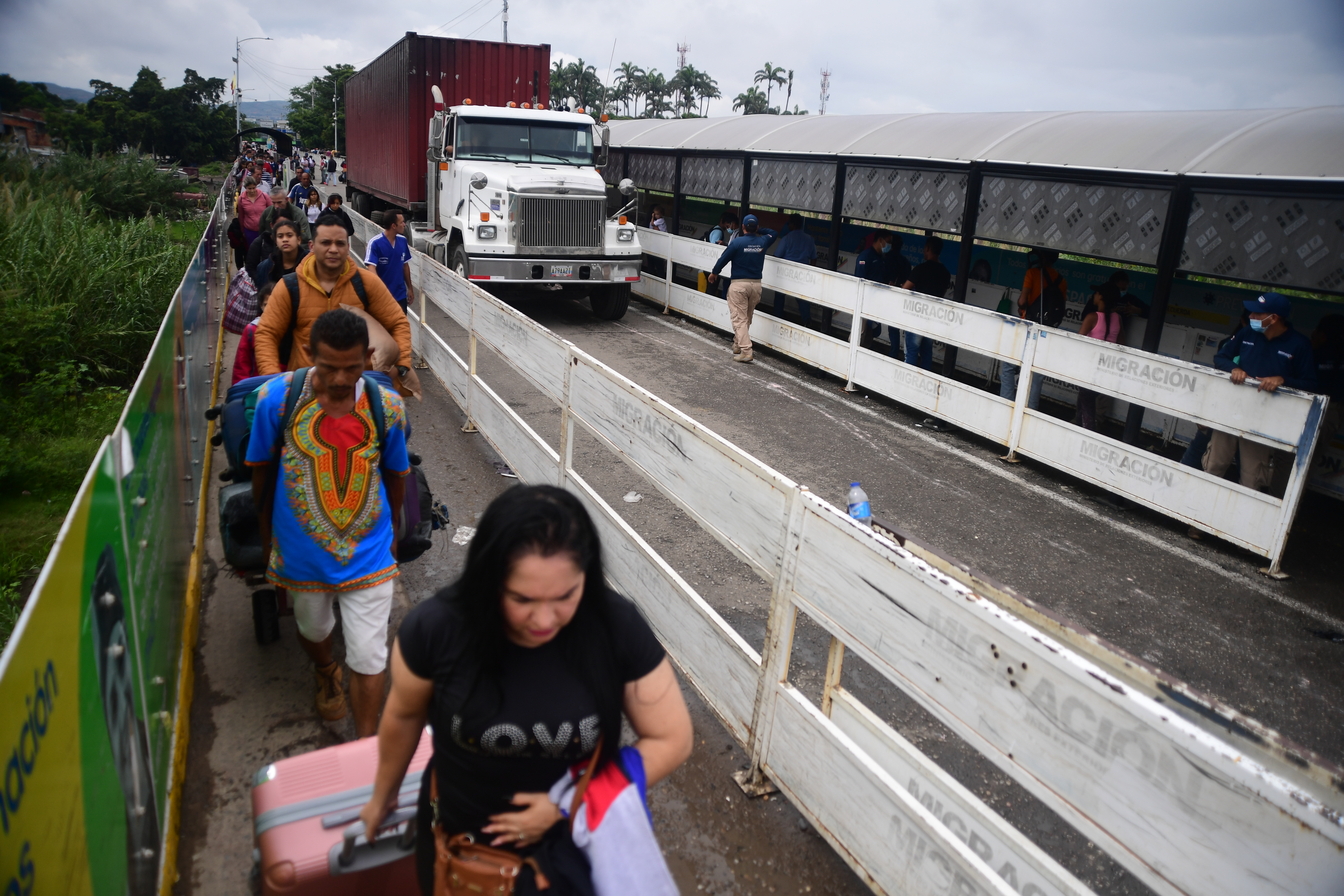 En primer mes solo pasaron US$2,5 millones en productos por la frontera entre Colombia y Venezuela.