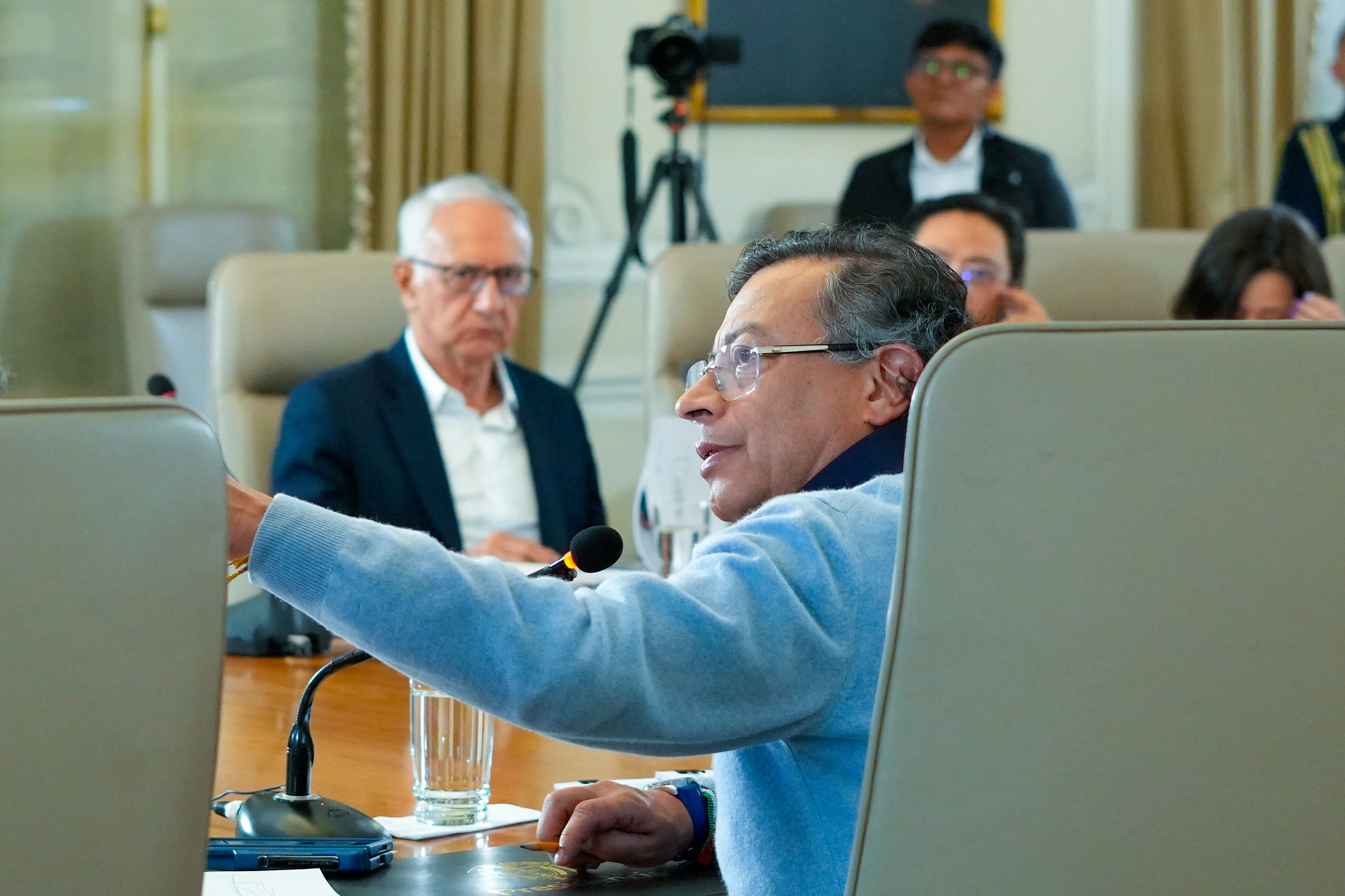“Un error inmenso”: Petro criticó a sus exministros Ocampo y Gaviria