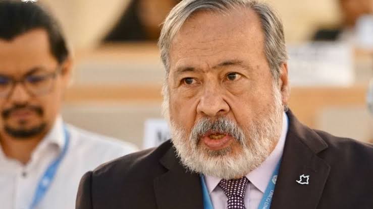 Gallón, luz de justicia