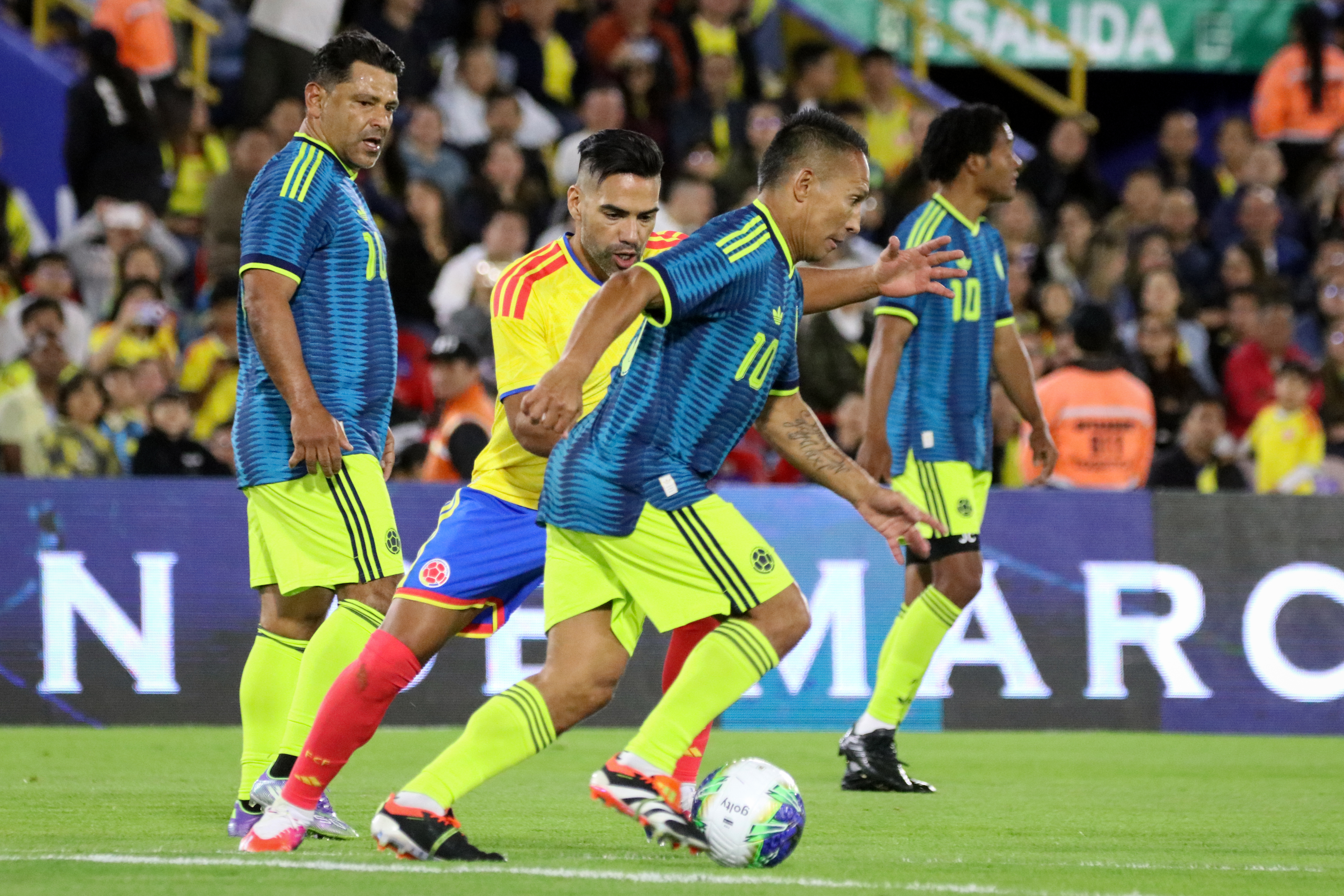 Partido benéfico levantemos a Colombia.
