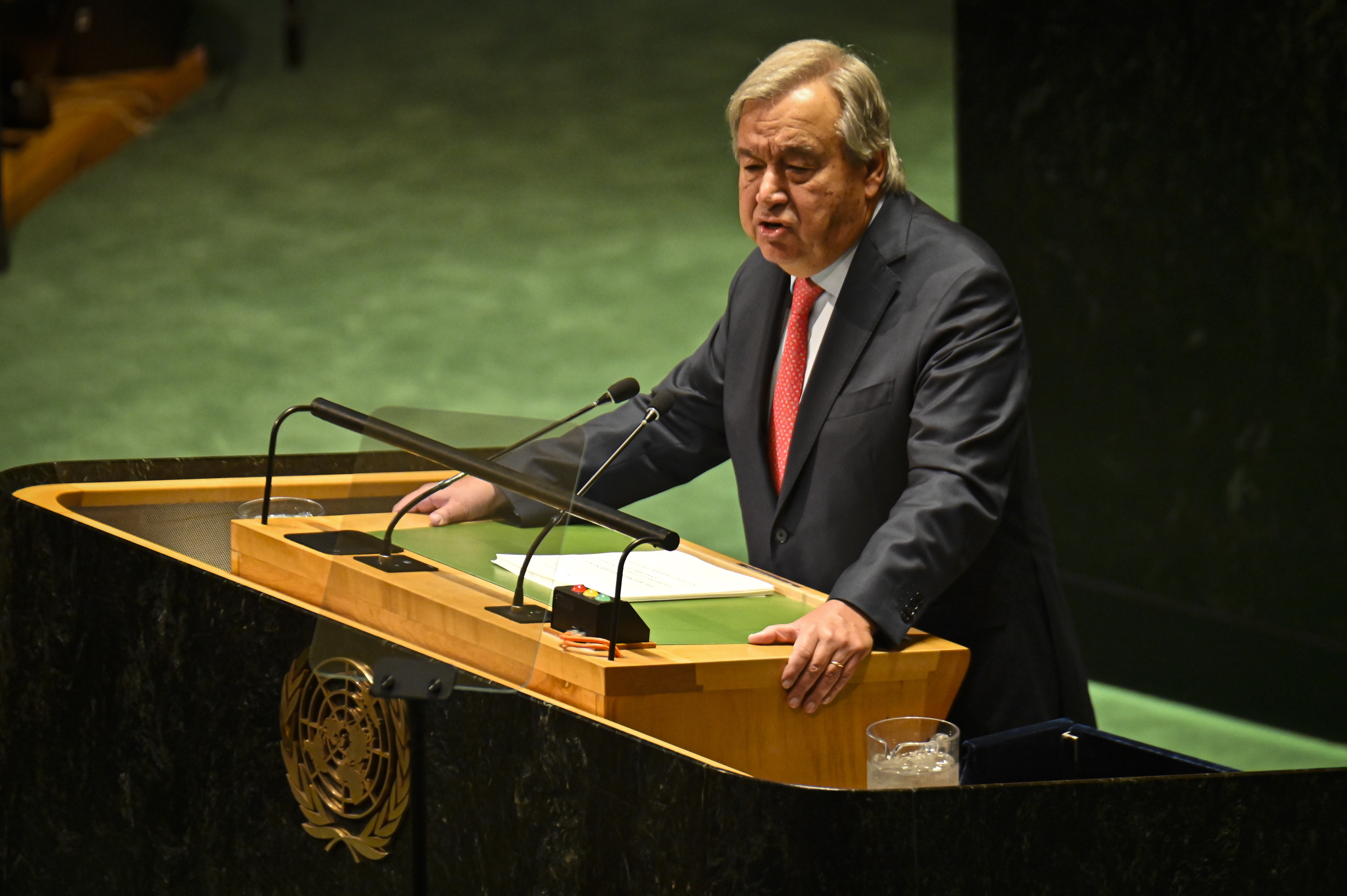 New York (United States), 19/09/2023.- United Nation Secretary-General Antonio Guterres addresses the delegates during the 78th session of the United Nations General Assembly at United Nations Headquarters in New York, New York, USA, 19 September 2023. (Nueva York) EFE/EPA/MIGUEL RODRIGUEZ