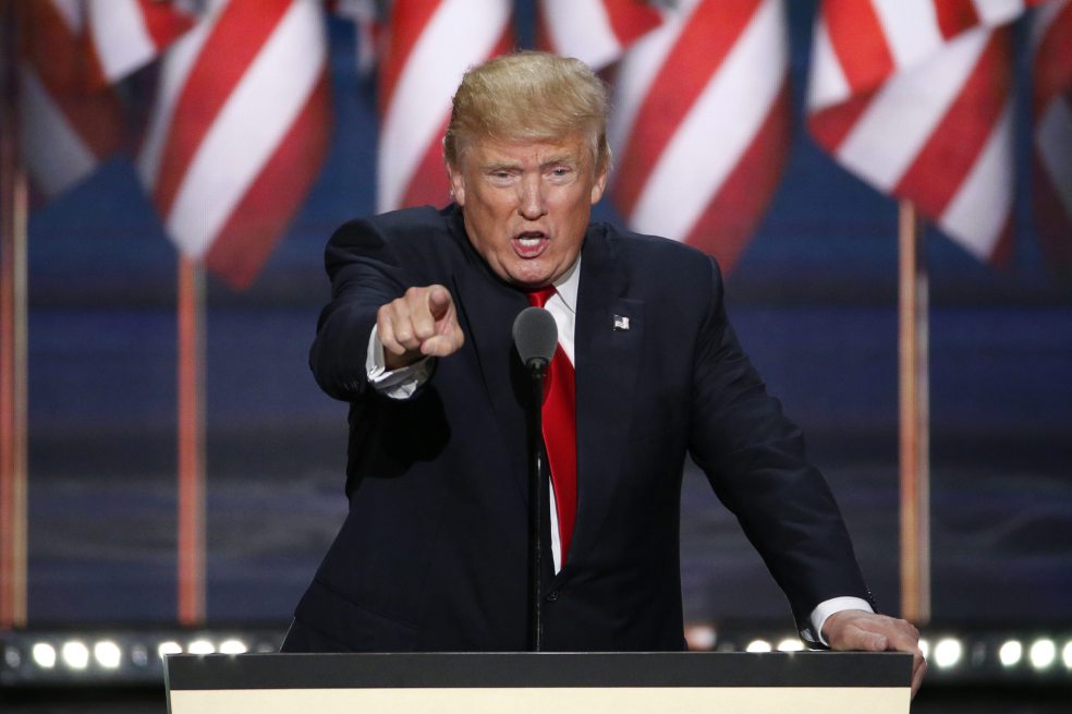 Trump culpa a Putin e Irán del ataque químico en Siria