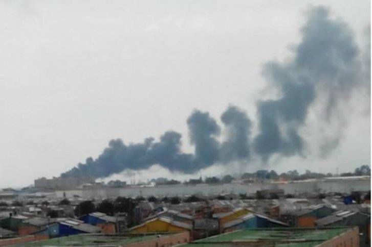 Cuatro localidades en alerta por calidad del aire, tras incendio en Fontibón