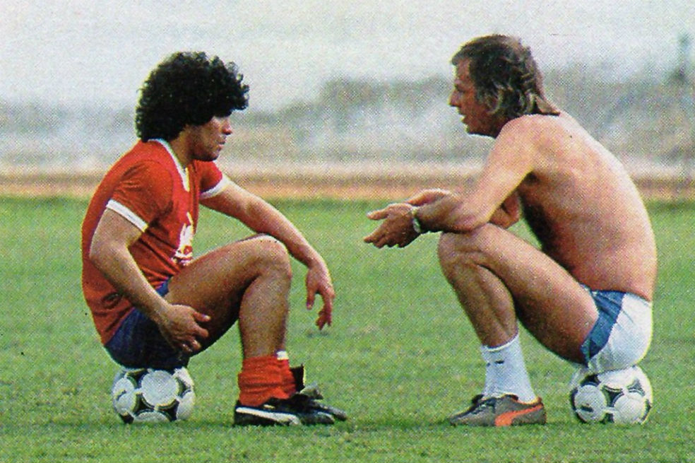 César Luis Menotti: el hombre culto que hablaba todo el tiempo de fútbol