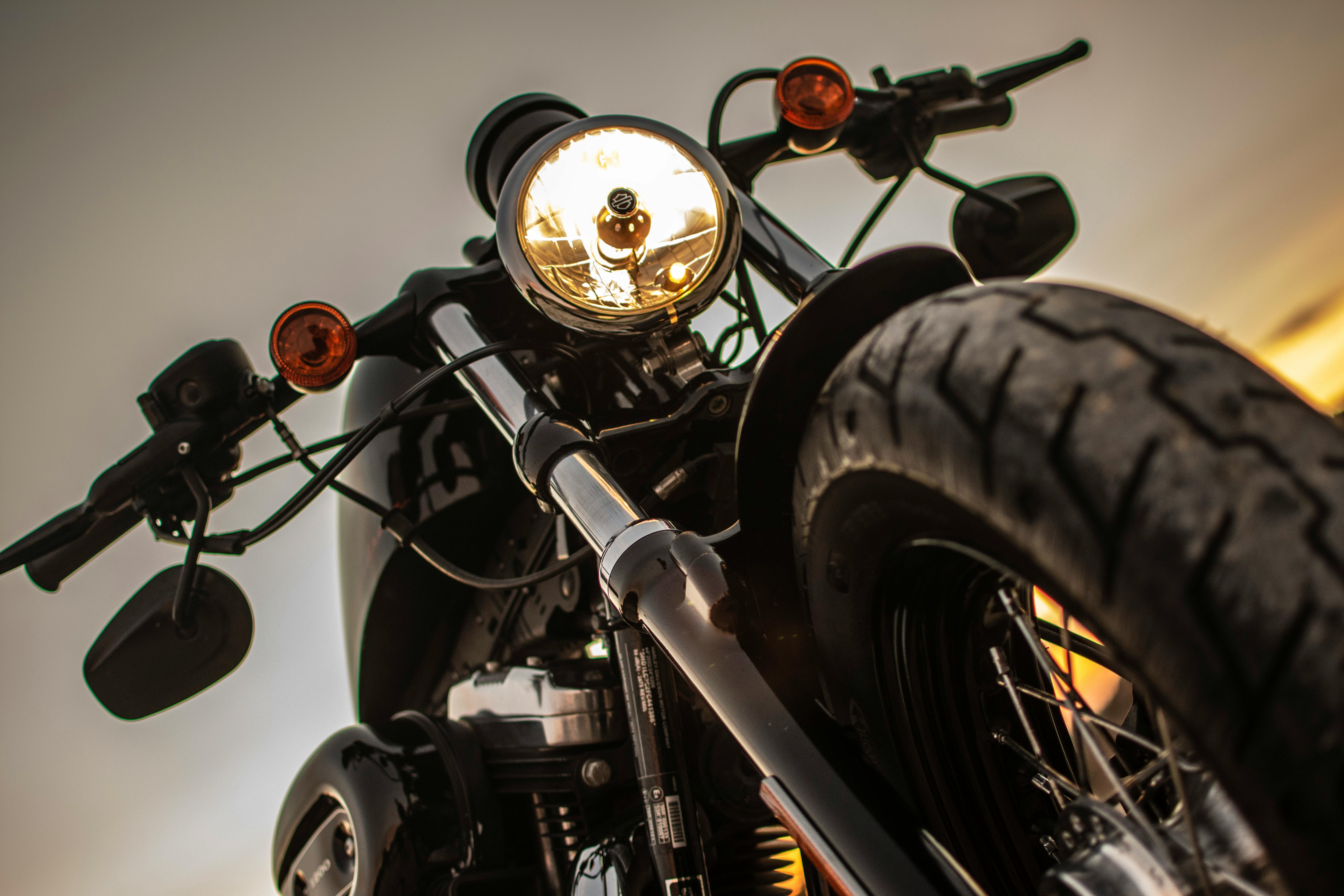 Temperatura del motor en motos: ¿cómo afecta el consumo de gasolina y el desempeño?