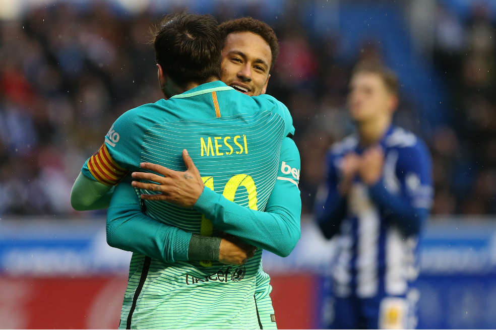 Barcelona golea 6-0 al Alavés que contó con Daniel Torres