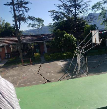 Sismo en Cundinamarca: suben a 21 los municipios con daños y hay riesgo de colapso