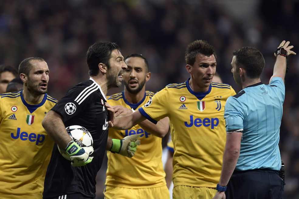Buffon dice sentirse más «vivo» tras polémica del Real Madrid-Juventus