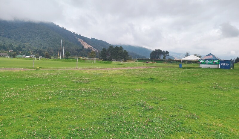 Este es el lote Fontanar, a un costado de la Autopista Norte, en Bogotá / Juan Sebastián Lombo