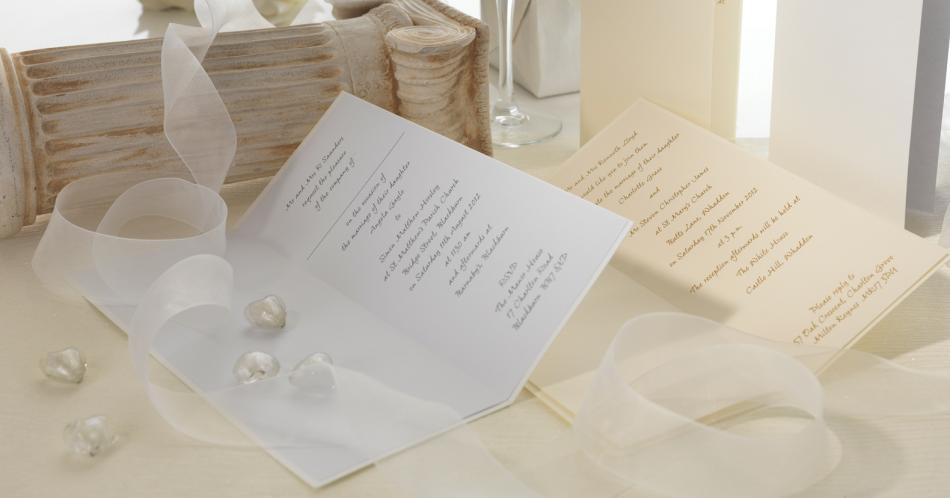 ¿Cómo elegir las invitaciones para tu boda?