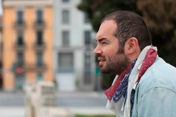 Santiago Cruz.