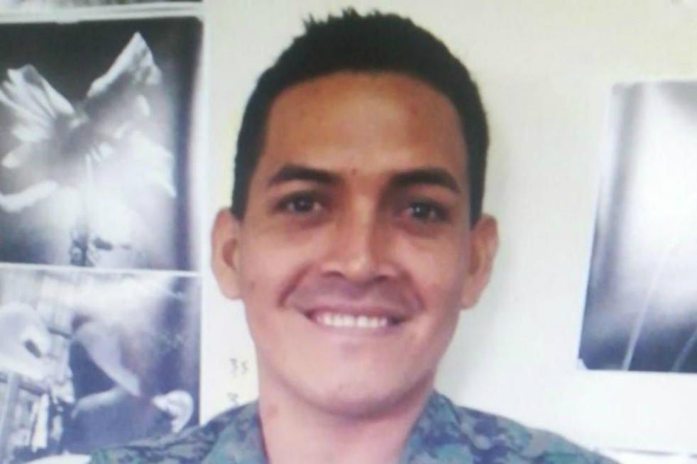 Desaparece un militar ecuatoriano cerca a de la frontera con Colombia