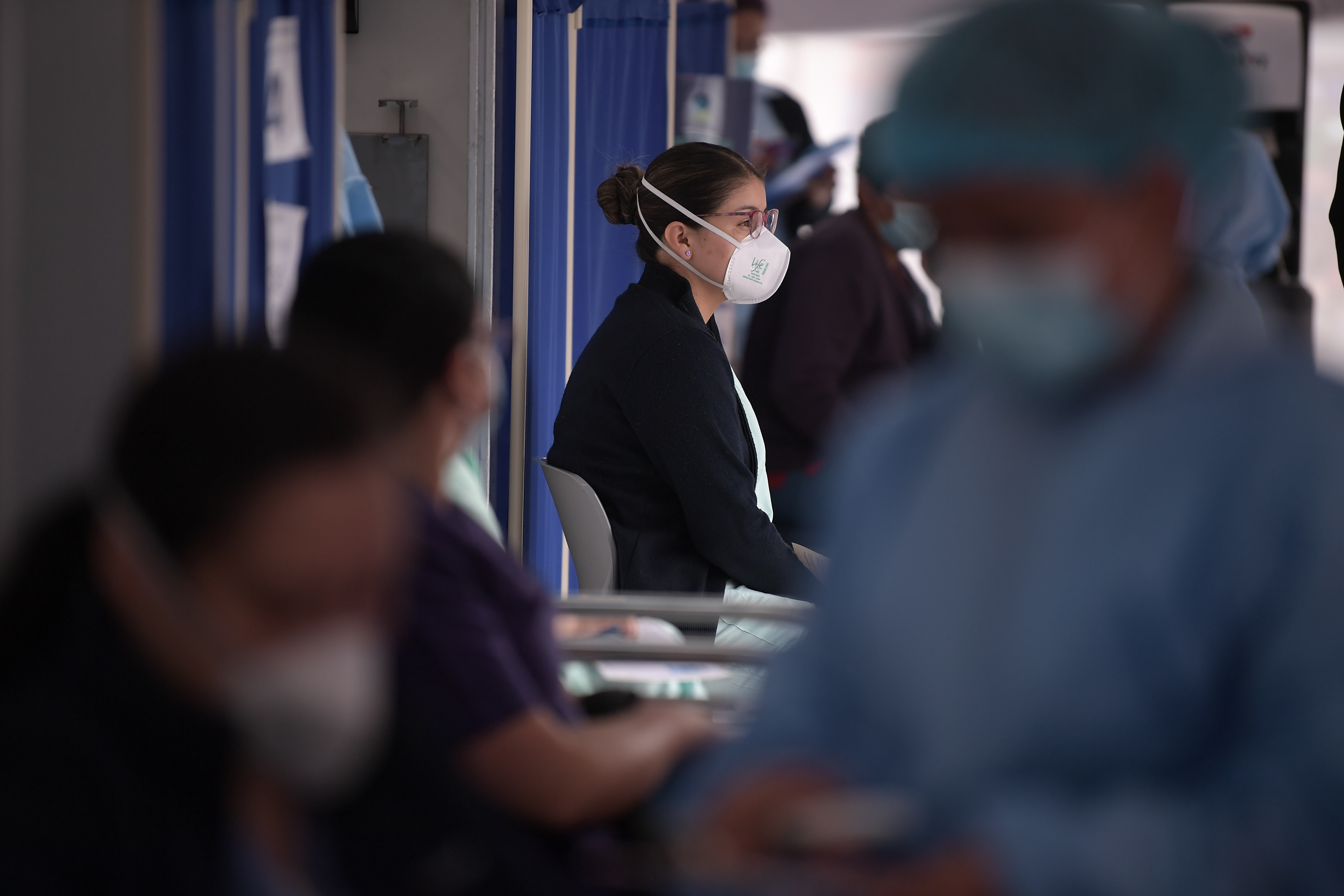 No más tapabocas, pero la ventilación aún es clave: ¿Cómo garantizarla?