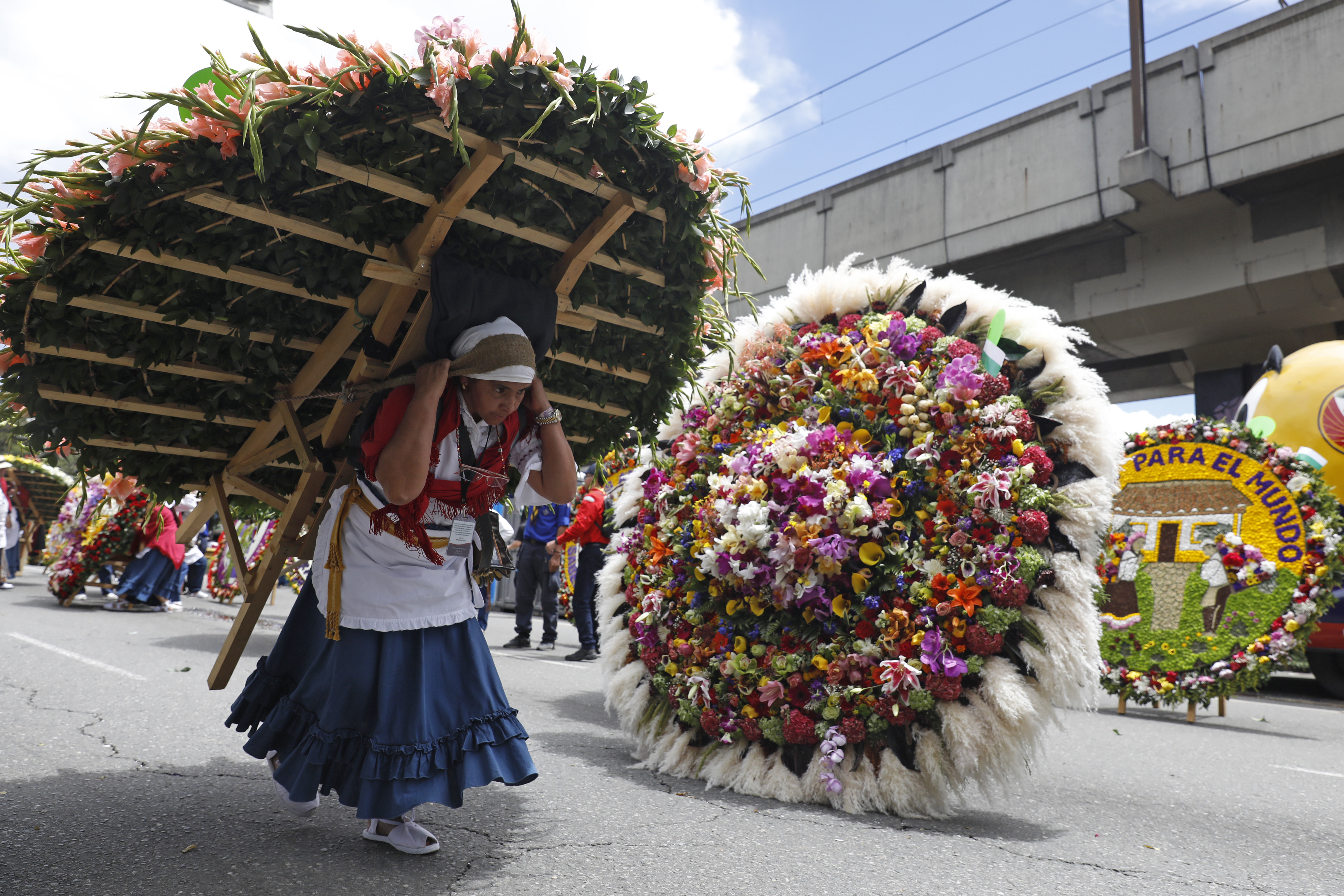 ¿Cuánto pesan las silletas del desfile de silleteros en la Feria de las Flores?
