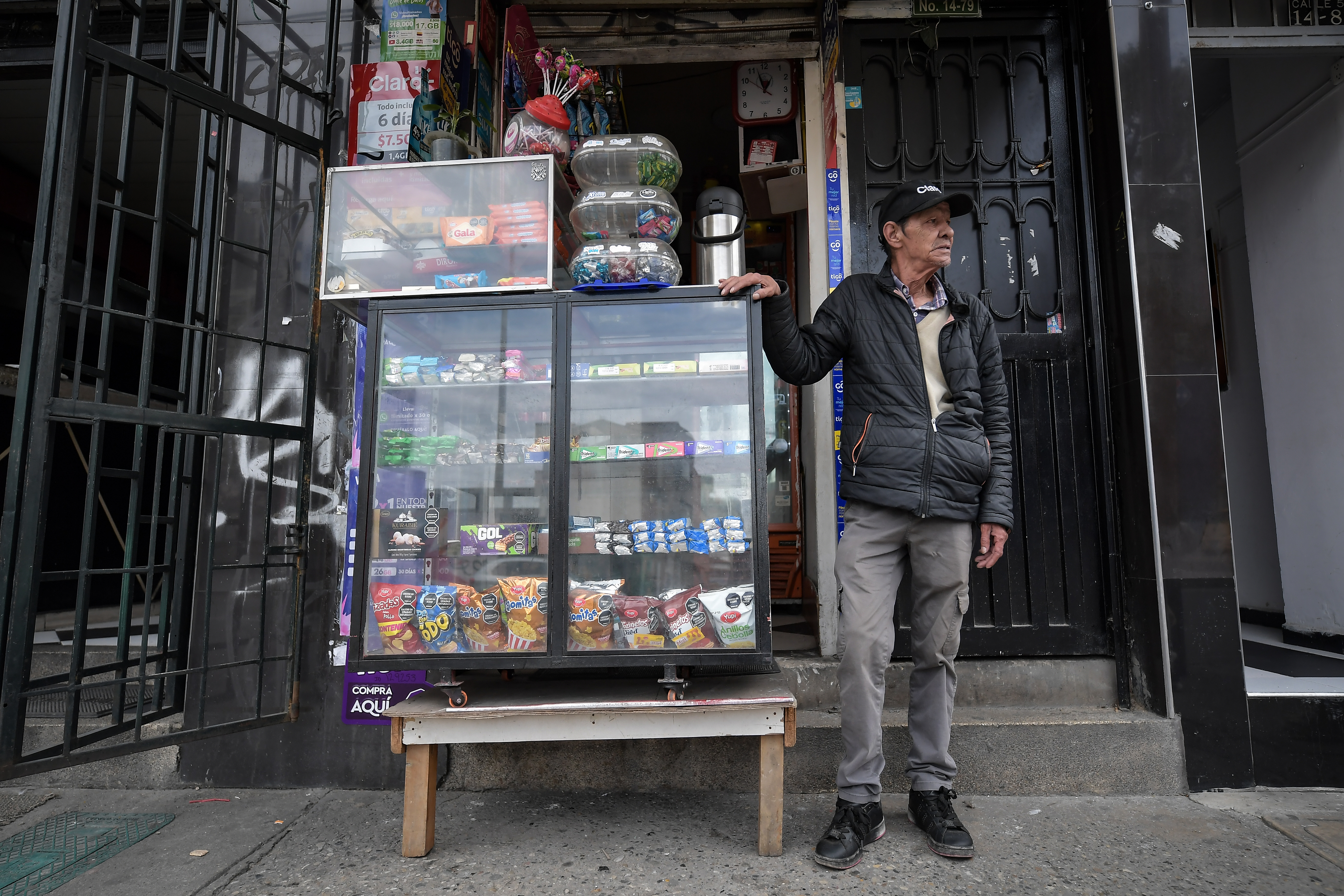 Establecimientos comerciales de venta de alimentos ubicados en la ciudad de Bogotá
