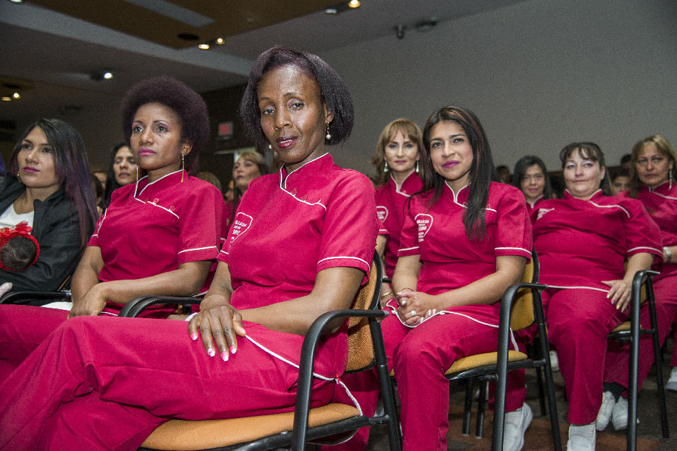 L’Oréal graduó a 143 mujeres profesionales en belleza