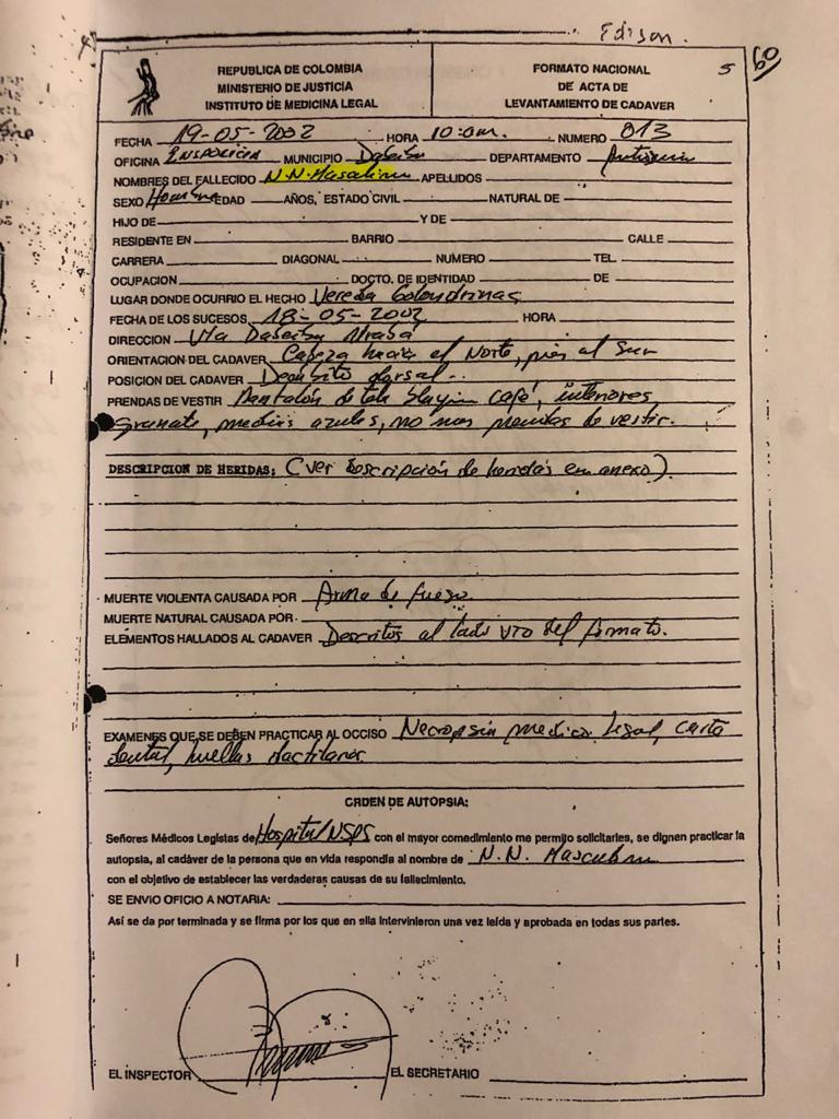 Este es el documento de la Fiscalía, en el que se toma una entrevista a Rubiela Manco, esposa de Edinson Lezcano, el 20 de mayo de 2010, ocho años después de su asesinato.)