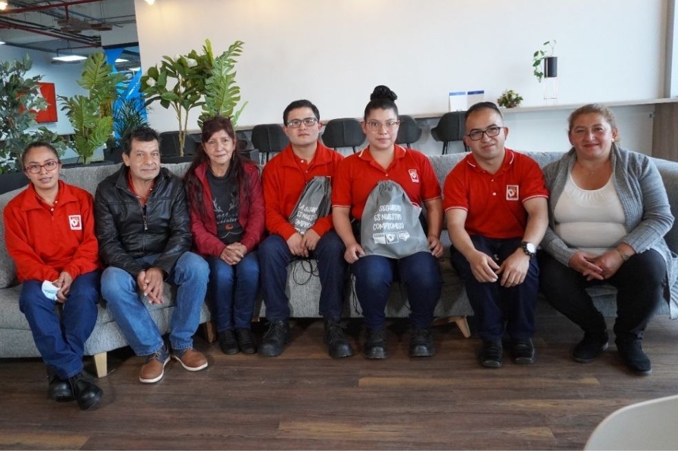Inclusión laboral: amigos del alma y las Tiendas D1