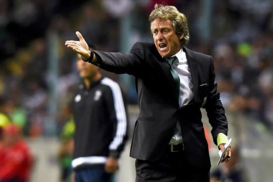 Benfica reclamará 7,5 millones de euros a su exentrenador Jorge Jesús