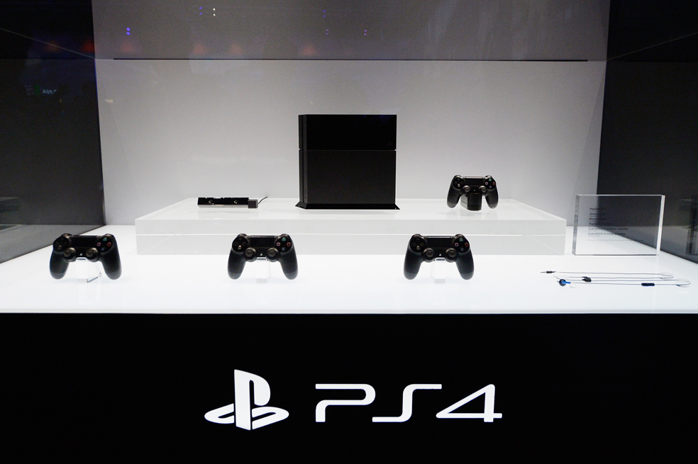 Sony pone fin en Japón a algunos modelos de PS4 para potenciar la producción de PS5