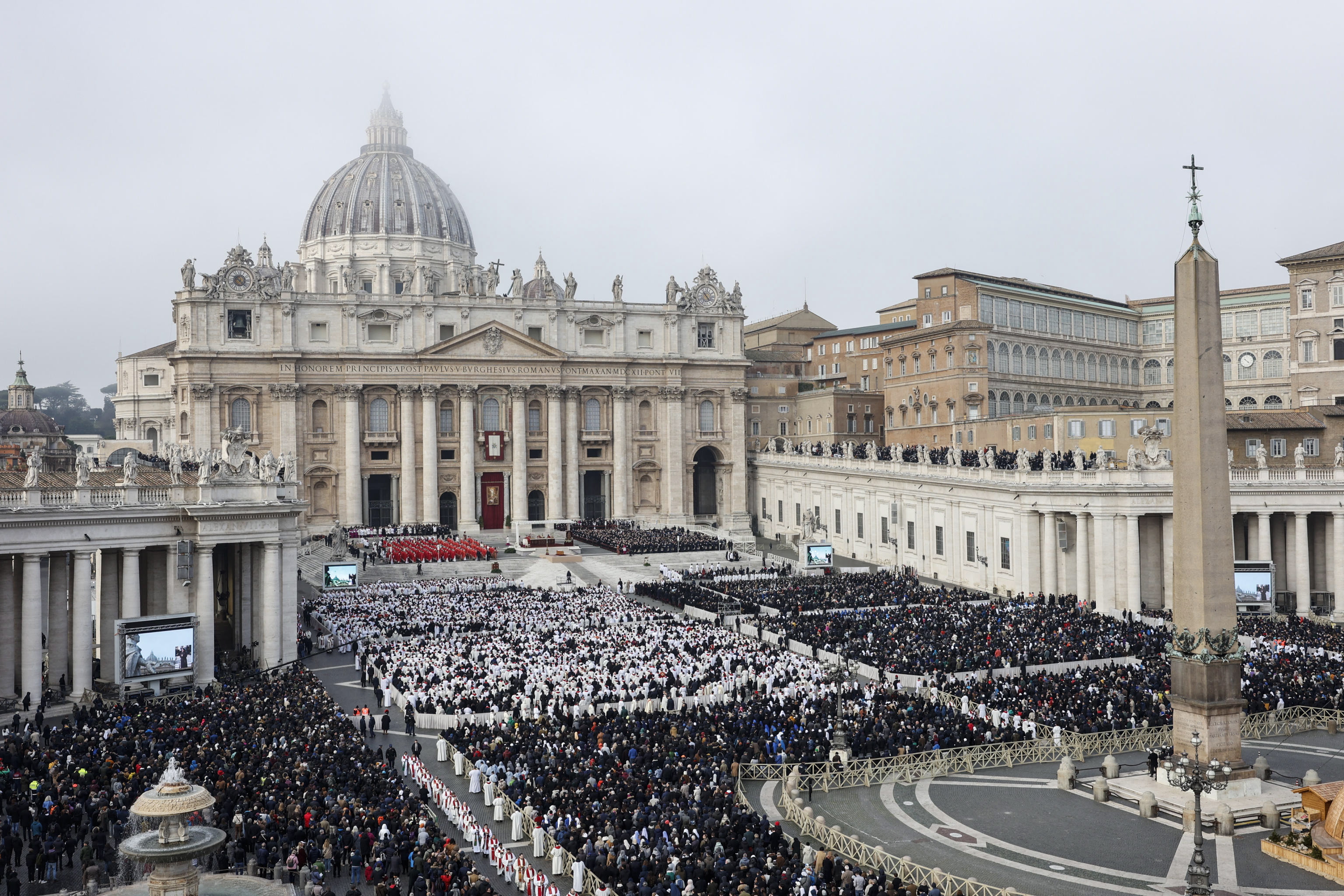 El funeral del papa Francisco y el cónclave: una pesca en río político revuelto