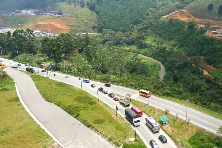 La obra representará el ahorro de más del 25% del tiempo de transporte entre Medellín y La Pintada. /Cortesía