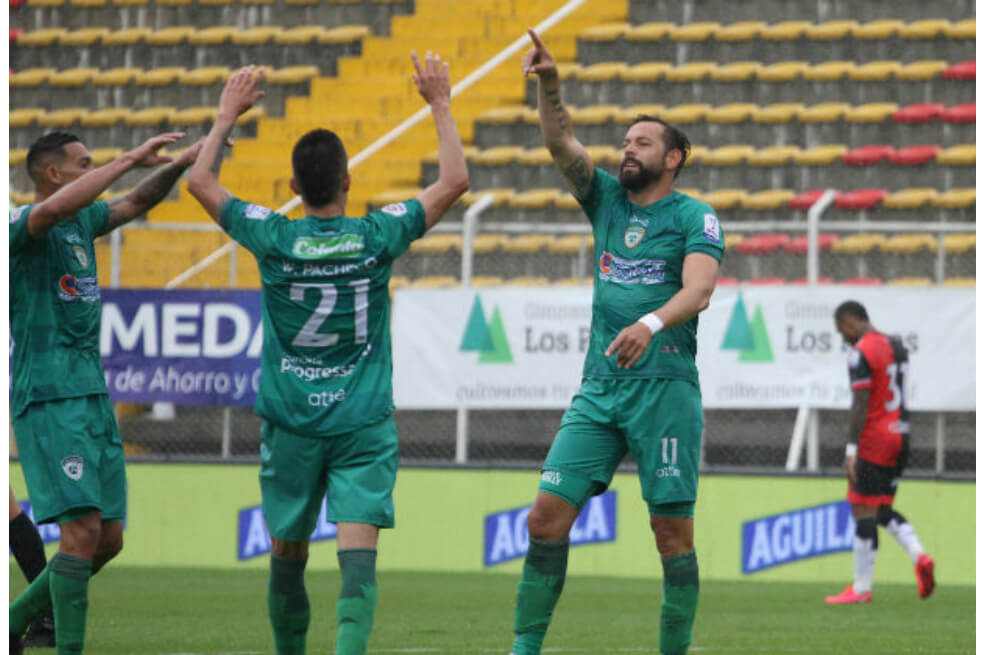 Equidad derrotó a Cúcuta por 4-1 y consiguió su primera victoria en la liga