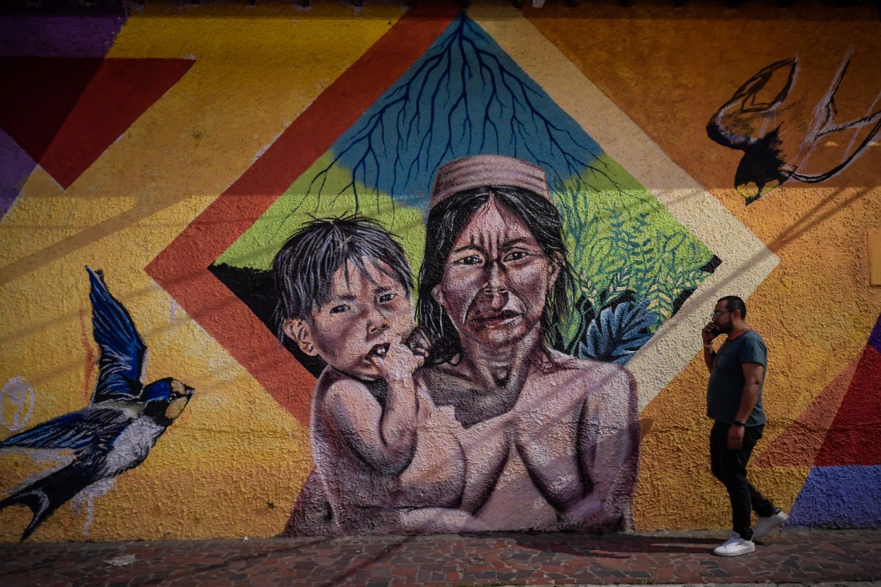 Mural en Chinácota, Norte de Santander, hecho en el marco de diferentes ediciones del Encuentro Internacional de Muralismo y Arte Público “Por la paz de los pueblos”.