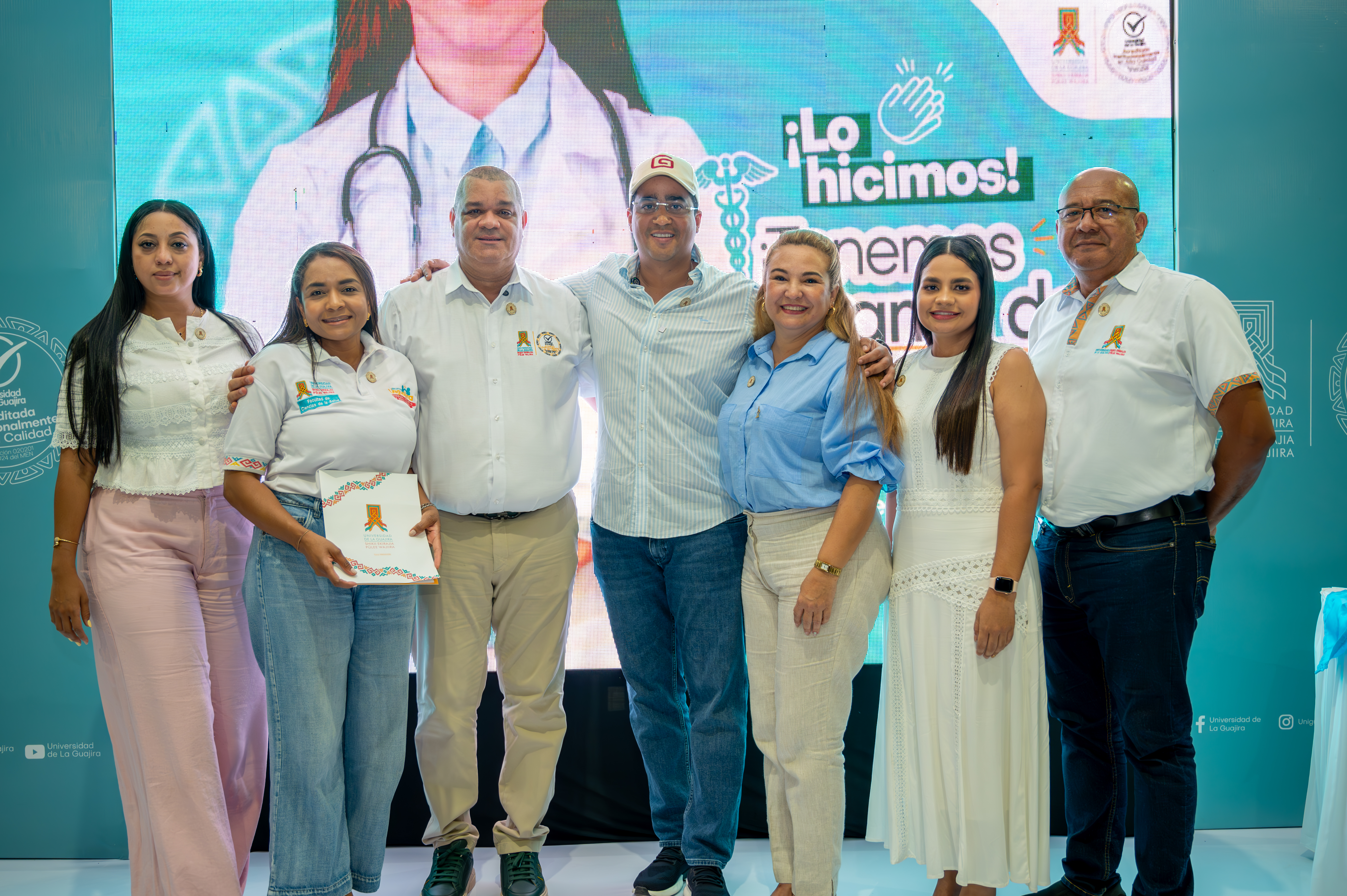 Martha Mulato Mejía, decana de la Facultad de Ciencias de la Salud; Carlos Arturo Robles Julio, rector de Uniguajira; y Jairo Aguilar Deluque, gobernador de La Guajira.