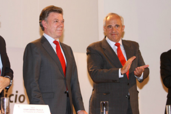 Piden a Santos retirar a Colombia de Unasur