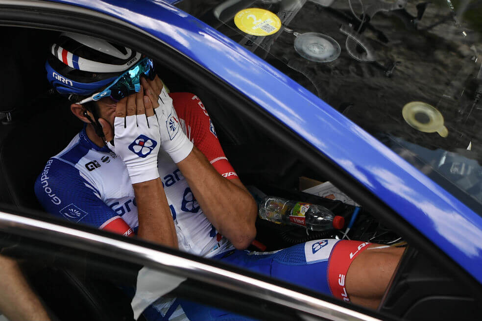 Thibaut Pinot se retiró del Tour de Francia