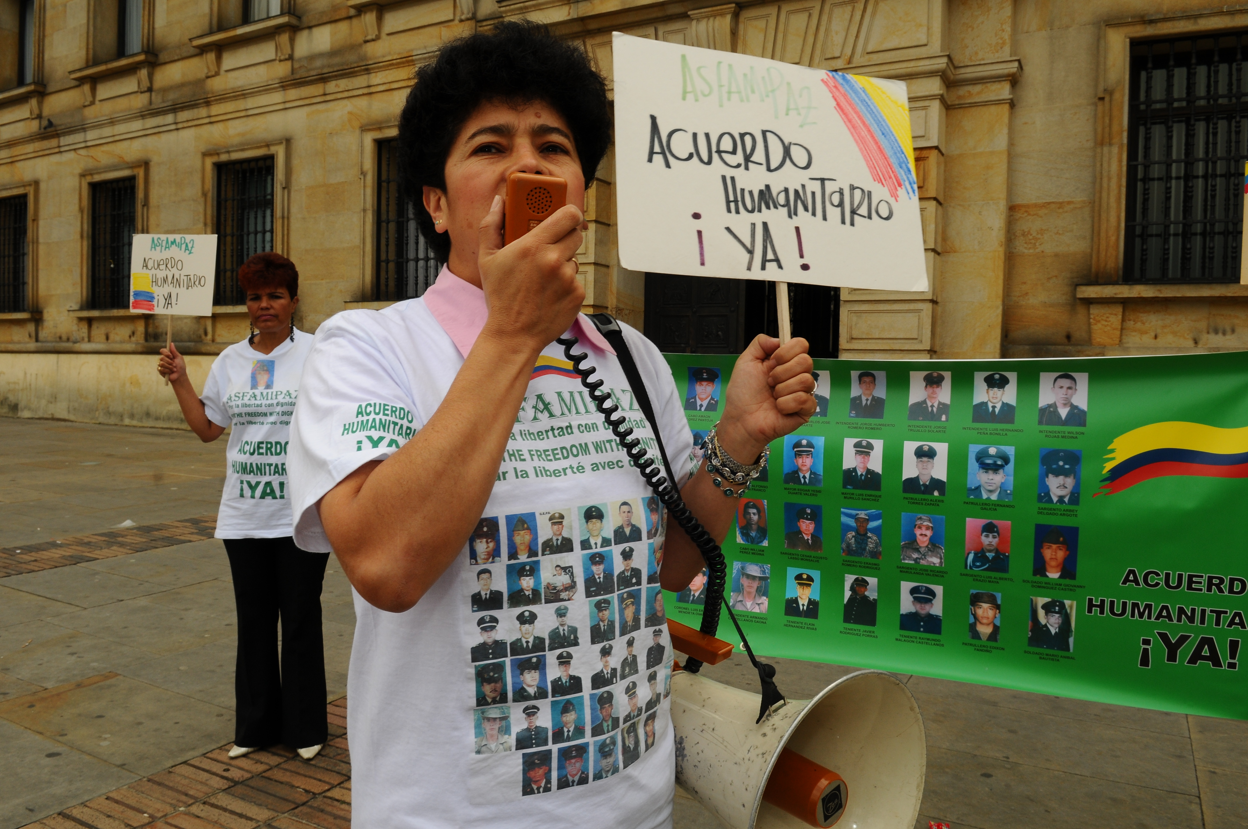 Marleny Orjuela Manjarrés ha sido la lideresa más visible de Asfamipaz. Su tenacidad y valentía hizo que decenas de mujeres se organizaran para presionar por la liberación de los miembros de la fuerza pública secuestrados.
