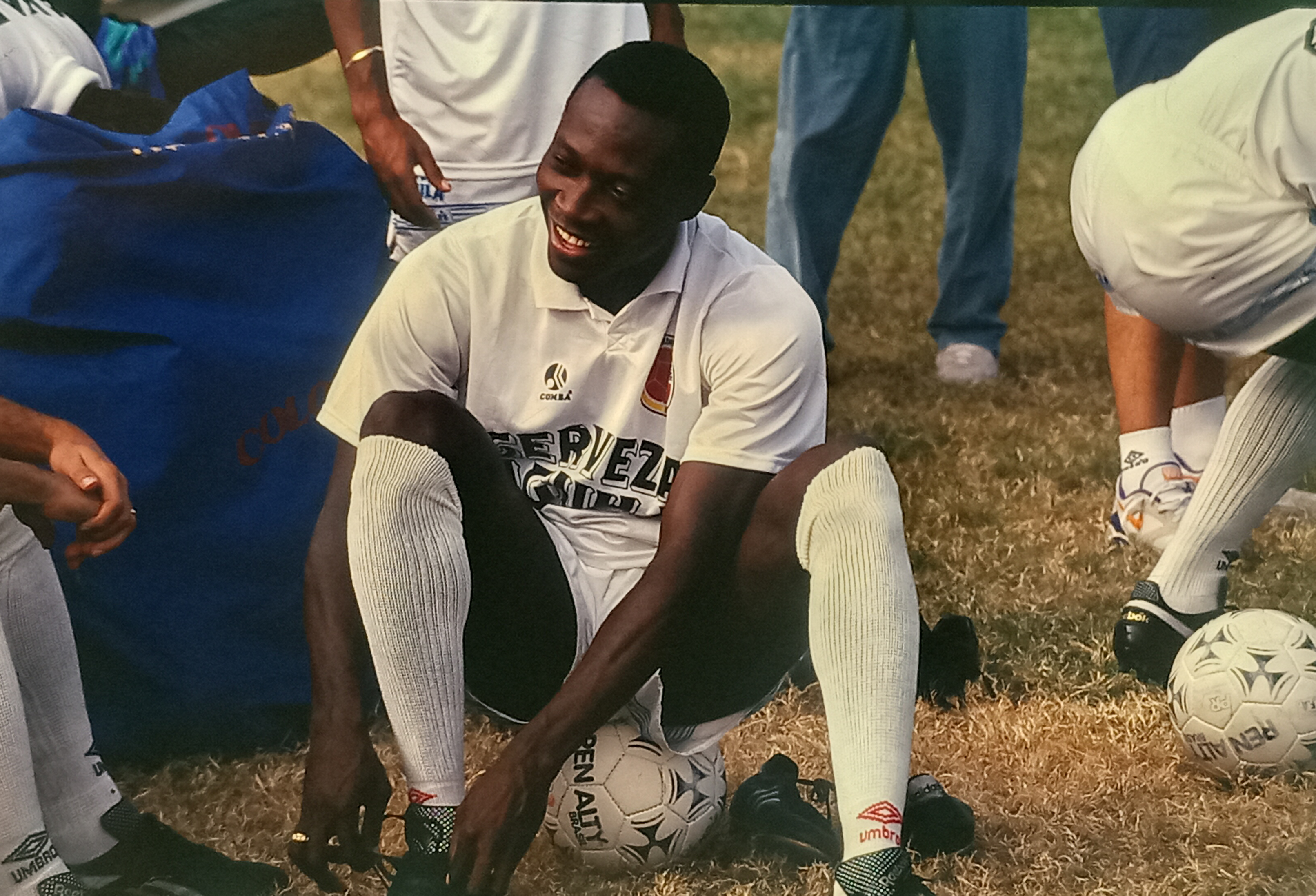 El pésame de la FIFA por la muerte de Freddy Rincón