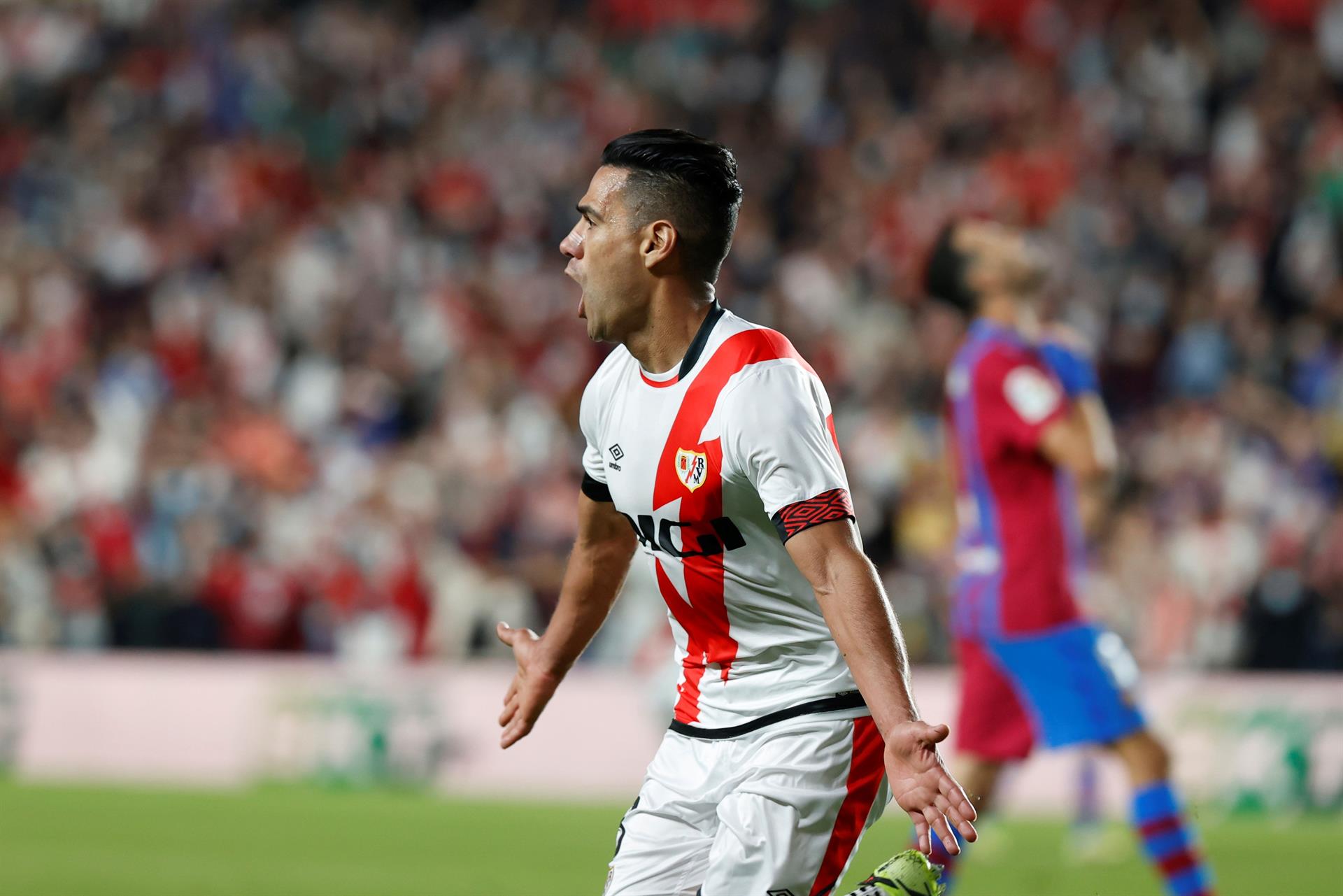 Falcao no tenía covid-19 y empezó como suplente en el juego contra Atlético Madrid