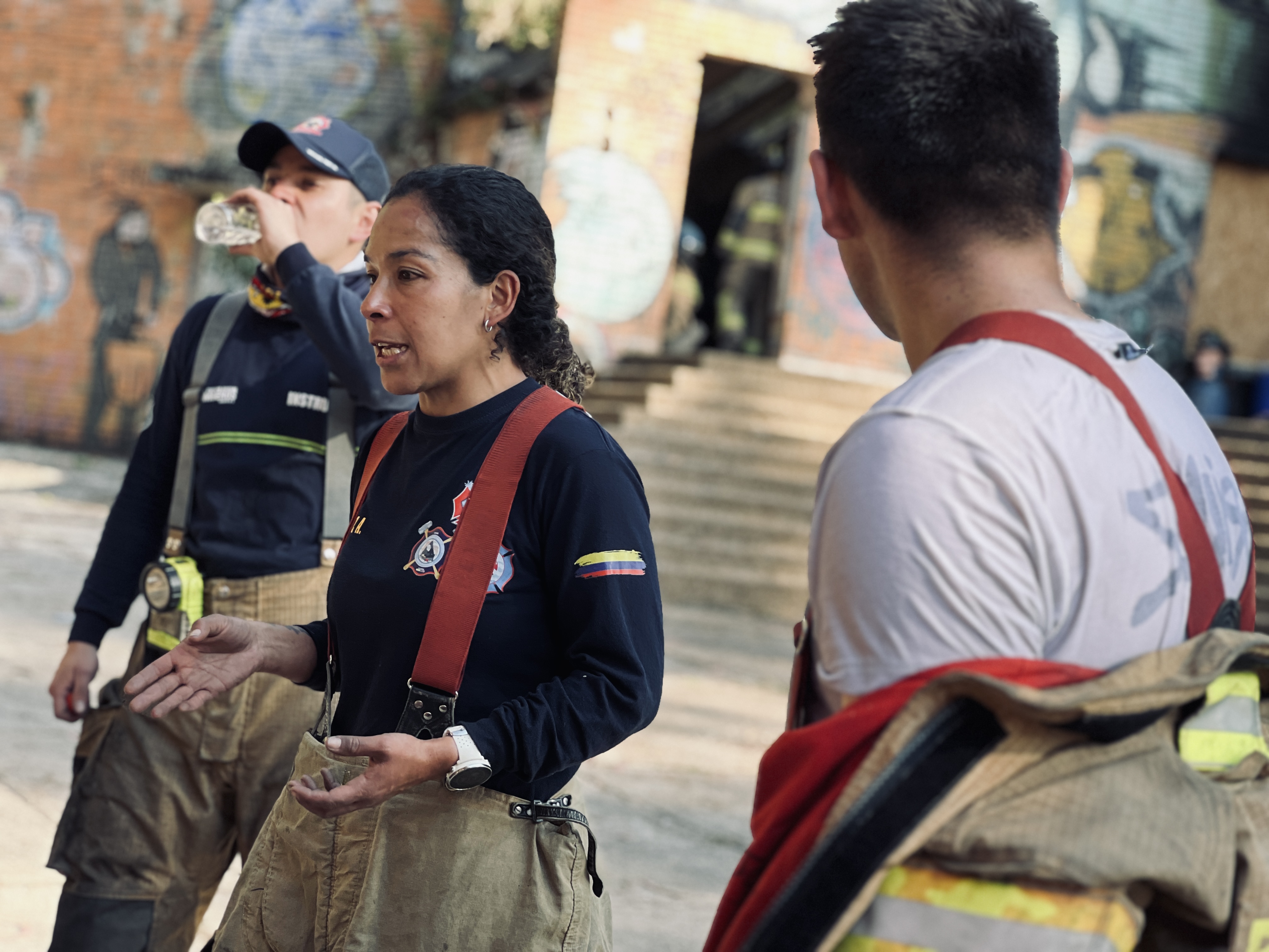 Así se formaron los nuevos bomberos, que se suman al cuerpo de socorristas de Bogotá, para reforzar la atención de emergencias.