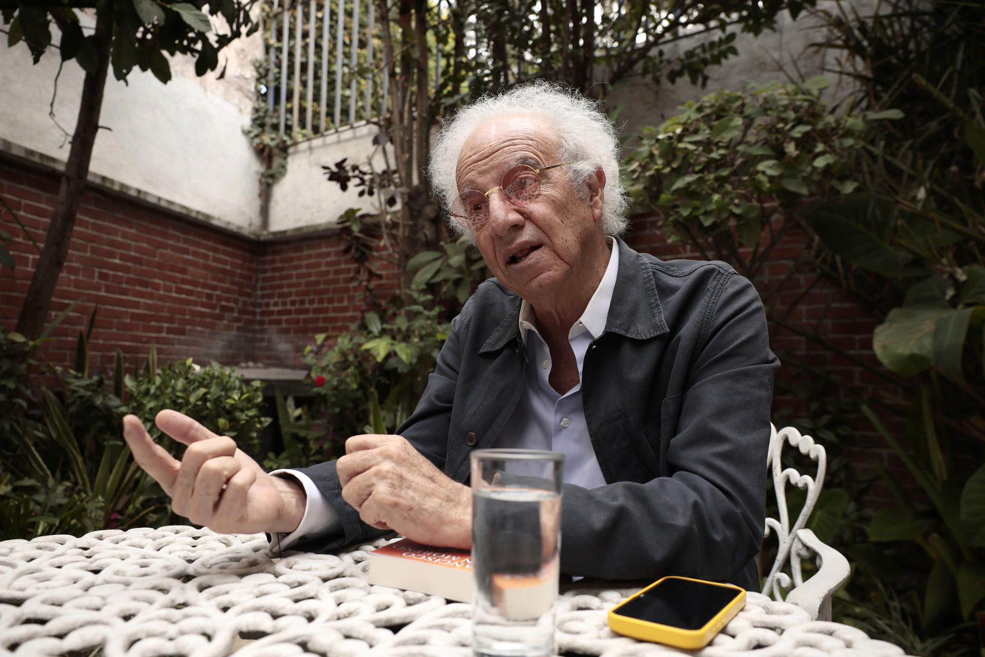 “En América no hay más historia que la que nosotros contemos”: Francisco Martín Moreno